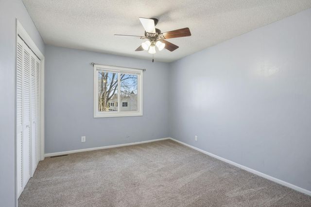 2063 Parkway Drive, North Saint Paul, MN 55109