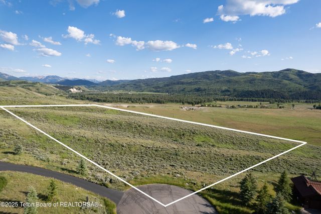 4900 LITTLE HORSETHIEF Lane, Jackson, WY 83001 property photo