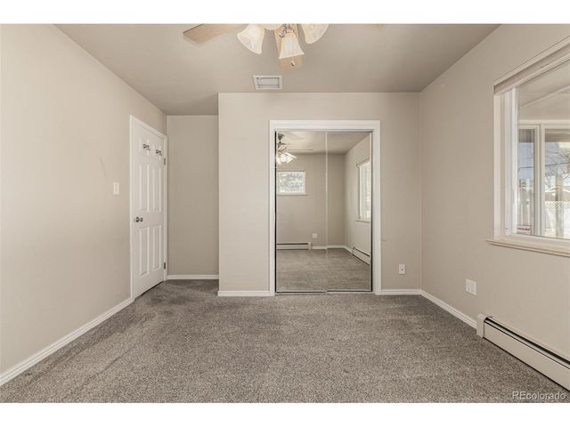 2424 S Jasmine St, Denver, CO 80222