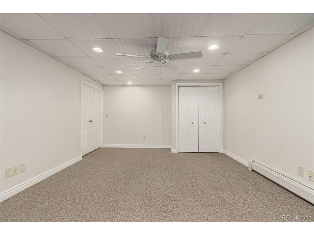 2424 S Jasmine St, Denver, CO 80222