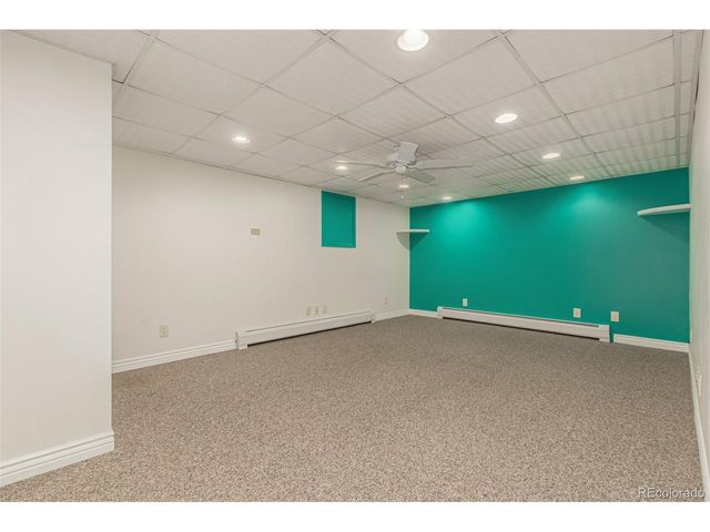 2424 S Jasmine St, Denver, CO 80222