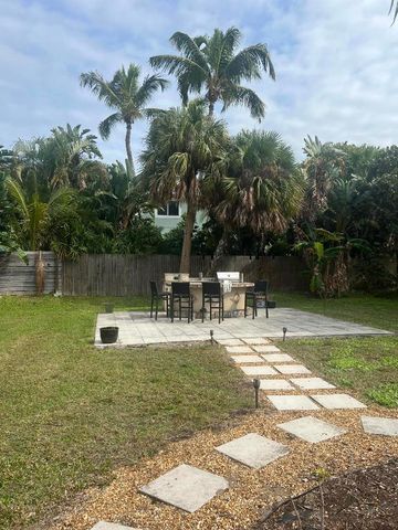 462 Granada Street A, Fort Pierce, FL 34949
