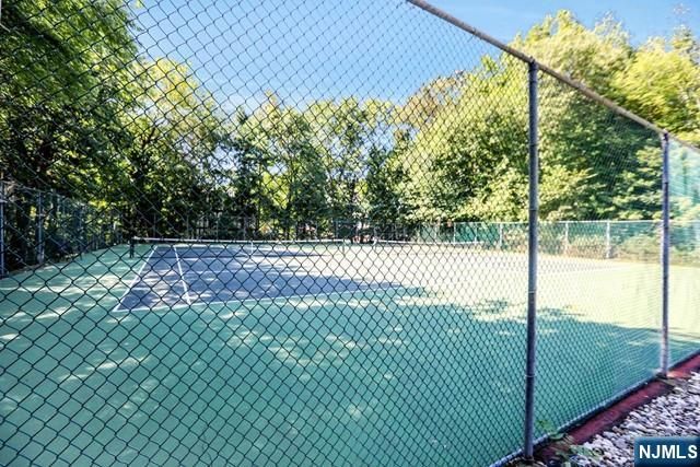 418 Poets Way, Mahwah, NJ 07430