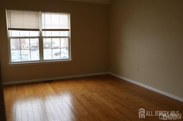 114 Daniel Court, South Brunswick, NJ 08824