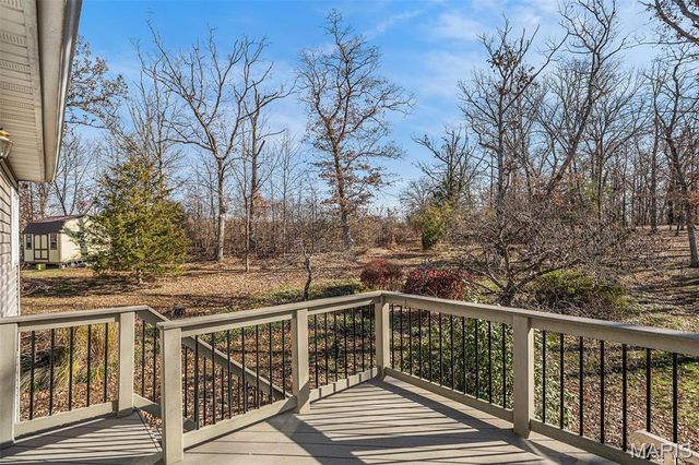 319 Shady Oak Court, St Clair, MO 63077