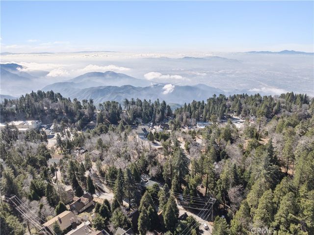 1209 Bridal Path, Rimforest, CA 92378