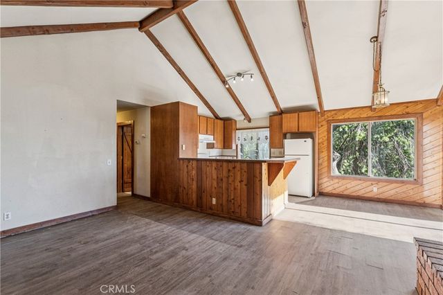 1209 Bridal Path, Rimforest, CA 92378