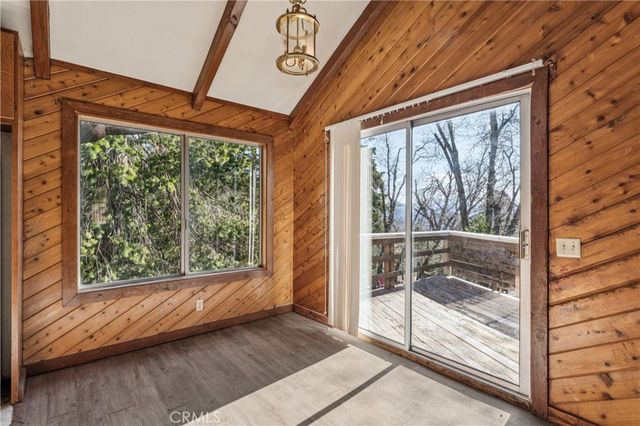 1209 Bridal Path, Rimforest, CA 92378