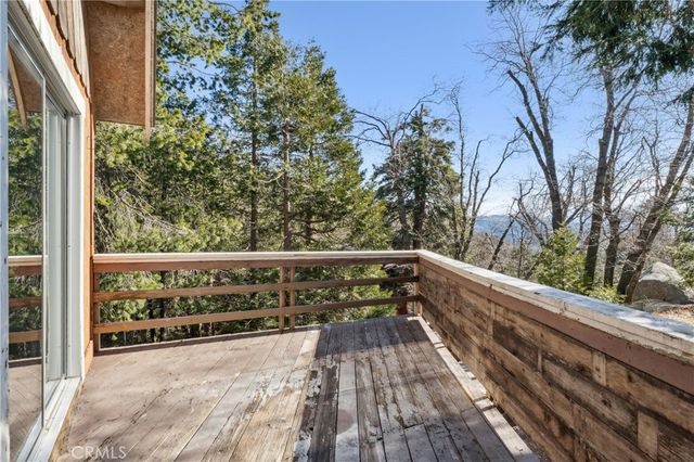 1209 Bridal Path, Rimforest, CA 92378
