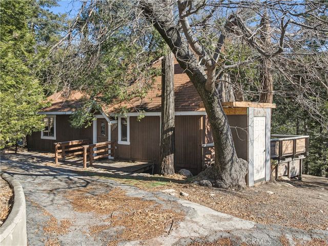 1209 Bridal Path, Rimforest, CA 92378