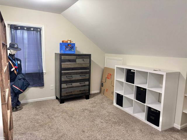 17931 Birmingham Street, Roseville, MI 48066