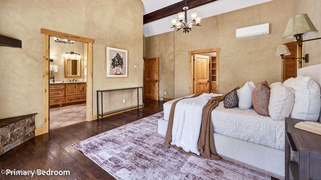 956 Carr Creek Rd, Sandpoint, ID 83864