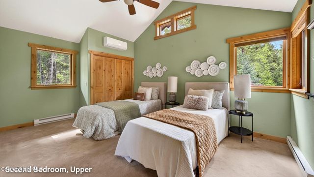 956 Carr Creek Rd, Sandpoint, ID 83864