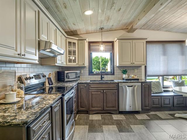 2622 Kaiser Road, New Athens, IL 62264