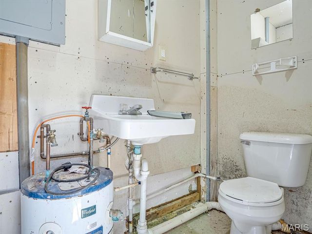 2622 Kaiser Road, New Athens, IL 62264