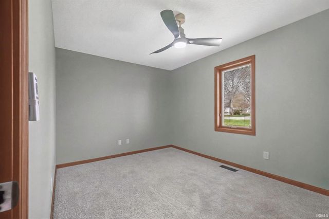 1407 Deerbrook Court, Bluffton, IN 46714