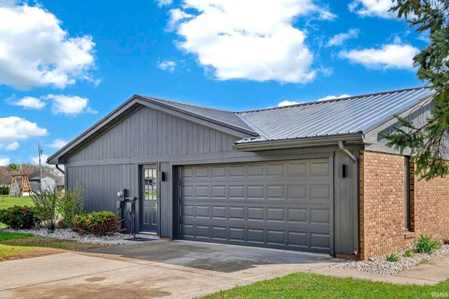 1407 Deerbrook Court, Bluffton, IN 46714