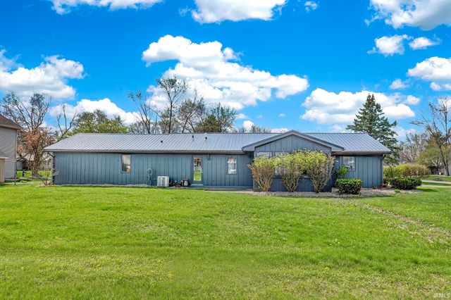 1407 Deerbrook Court, Bluffton, IN 46714