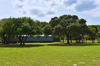 13337 Us Highway 90a E, Hallettsville, TX 77964