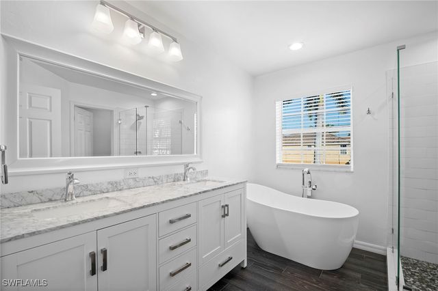 20000 Heatherstone WAY 2, Estero, FL 33928