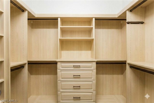 11764 Freesia TER, Naples, FL 34120