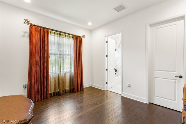 11764 Freesia TER, Naples, FL 34120