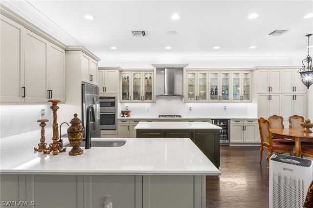 11764 Freesia TER, Naples, FL 34120