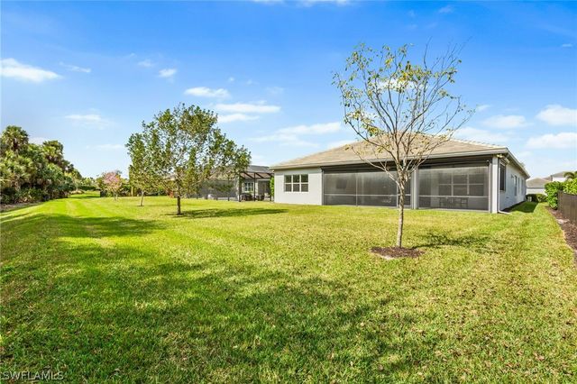 11764 Freesia TER, Naples, FL 34120