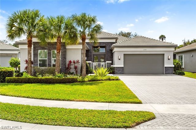 11764 Freesia TER, Naples, FL 34120