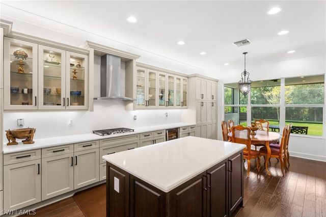 11764 Freesia TER, Naples, FL 34120