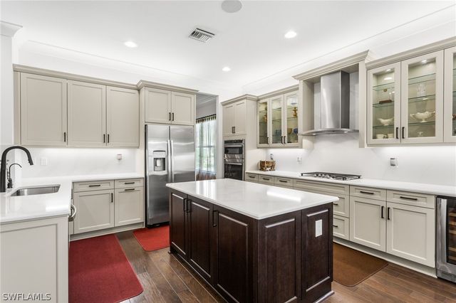 11764 Freesia TER, Naples, FL 34120