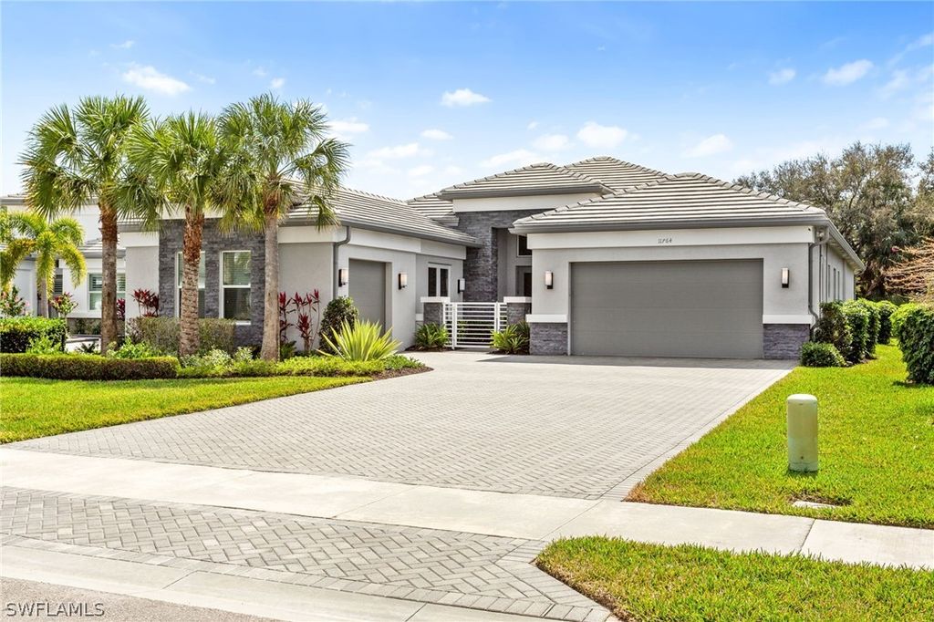 11764 Freesia TER, Naples, FL 34120