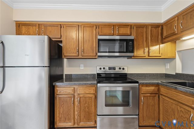 2512 Thicket Greene, Henrico, VA 23233