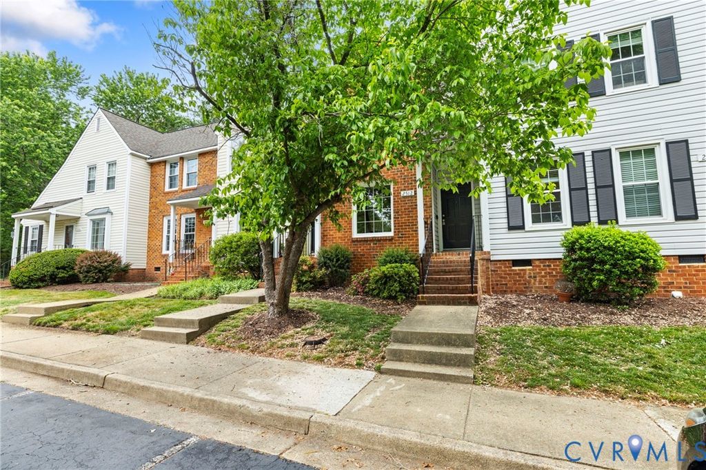 2512 Thicket Greene, Henrico, VA 23233