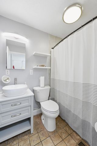 2806 Claude Drive, Columbus, OH 43207