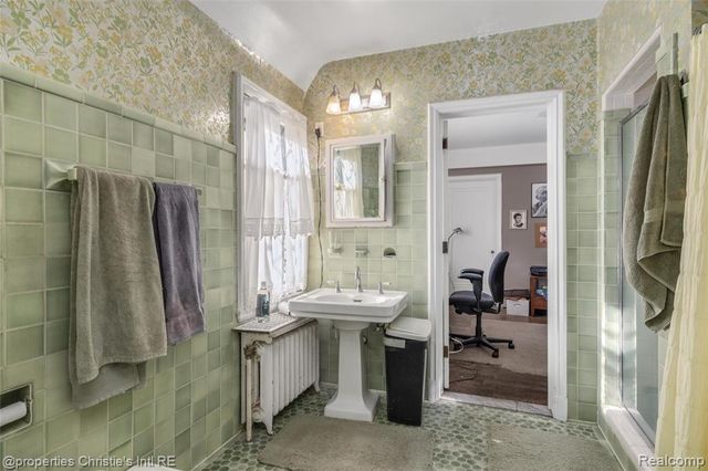 1686 Balmoral Drive, Detroit, MI 48203