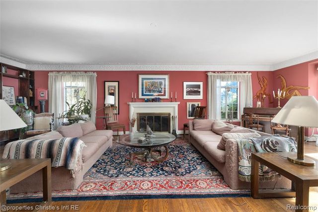 1686 Balmoral Drive, Detroit, MI 48203