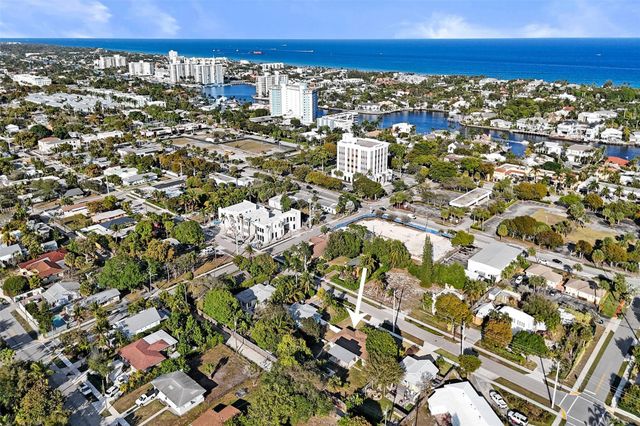 820 SE 4th Avenue, Delray Beach, FL 33483