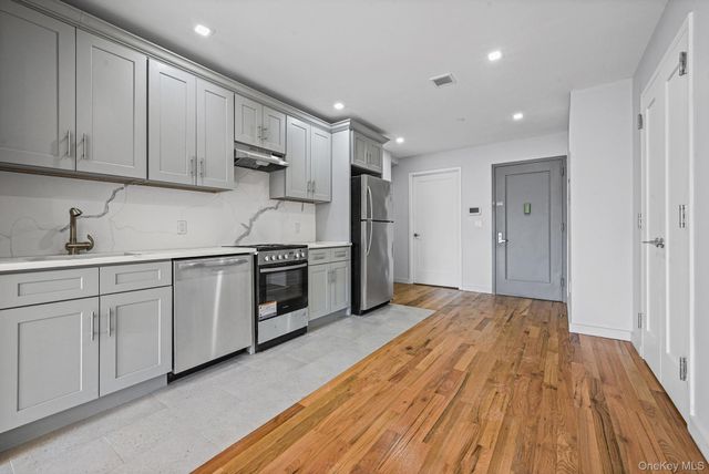 444 Graham Avenue 4L, Brooklyn, NY 11211