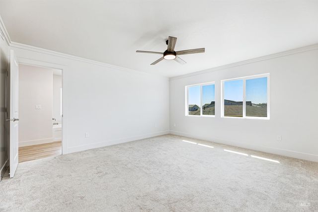 11257 Aspen Hill Dr, Caldwell, ID 83605