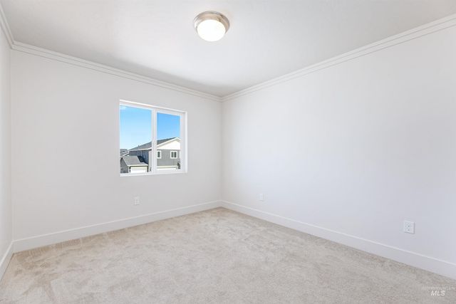 11257 Aspen Hill Dr, Caldwell, ID 83605