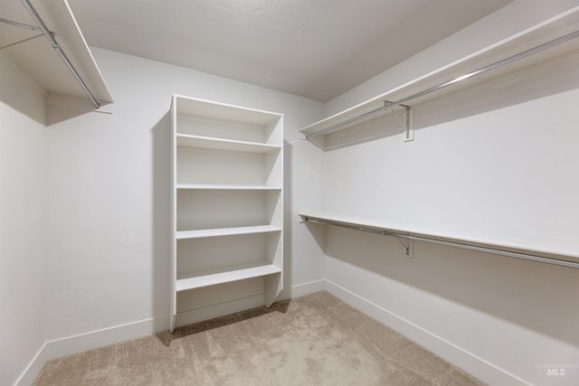 11257 Aspen Hill Dr, Caldwell, ID 83605