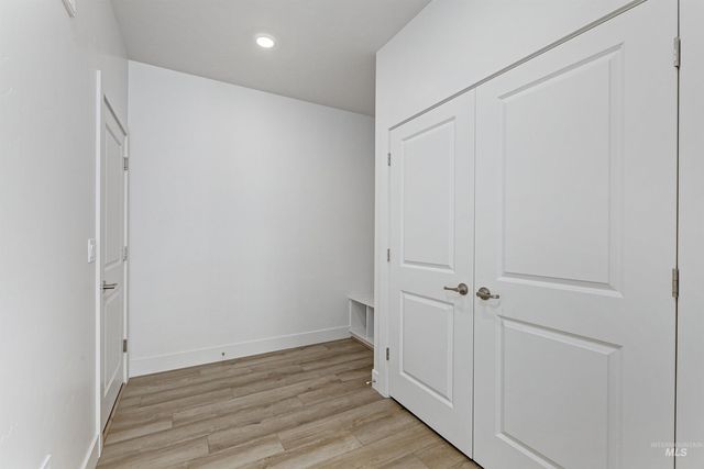 11257 Aspen Hill Dr, Caldwell, ID 83605