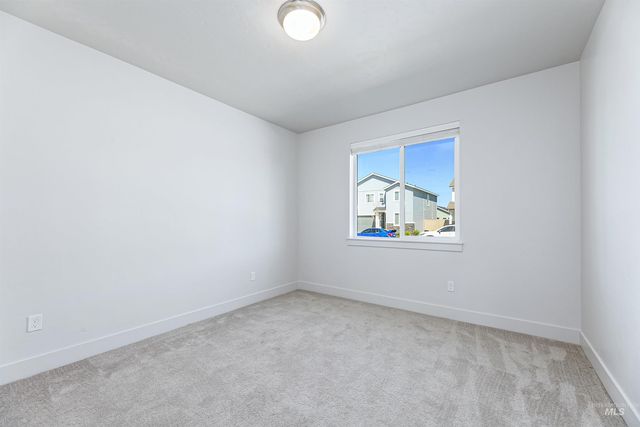 11257 Aspen Hill Dr, Caldwell, ID 83605