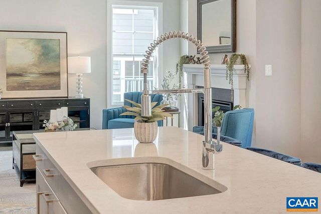 43 BORTHWICK ST, Crozet, VA 22932