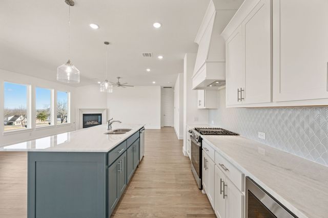 208 Basalt Lane, Reno, TX 76020