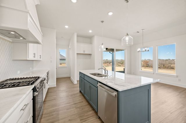 208 Basalt Lane, Reno, TX 76020