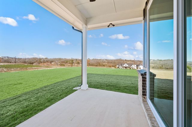 208 Basalt Lane, Reno, TX 76020