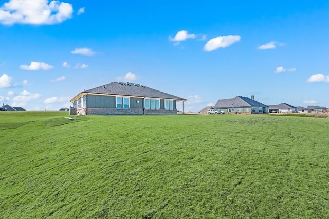 208 Basalt Lane, Reno, TX 76020