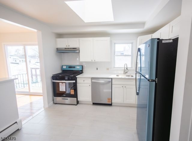 9 Bernath St, Carteret Boro, NJ 07008